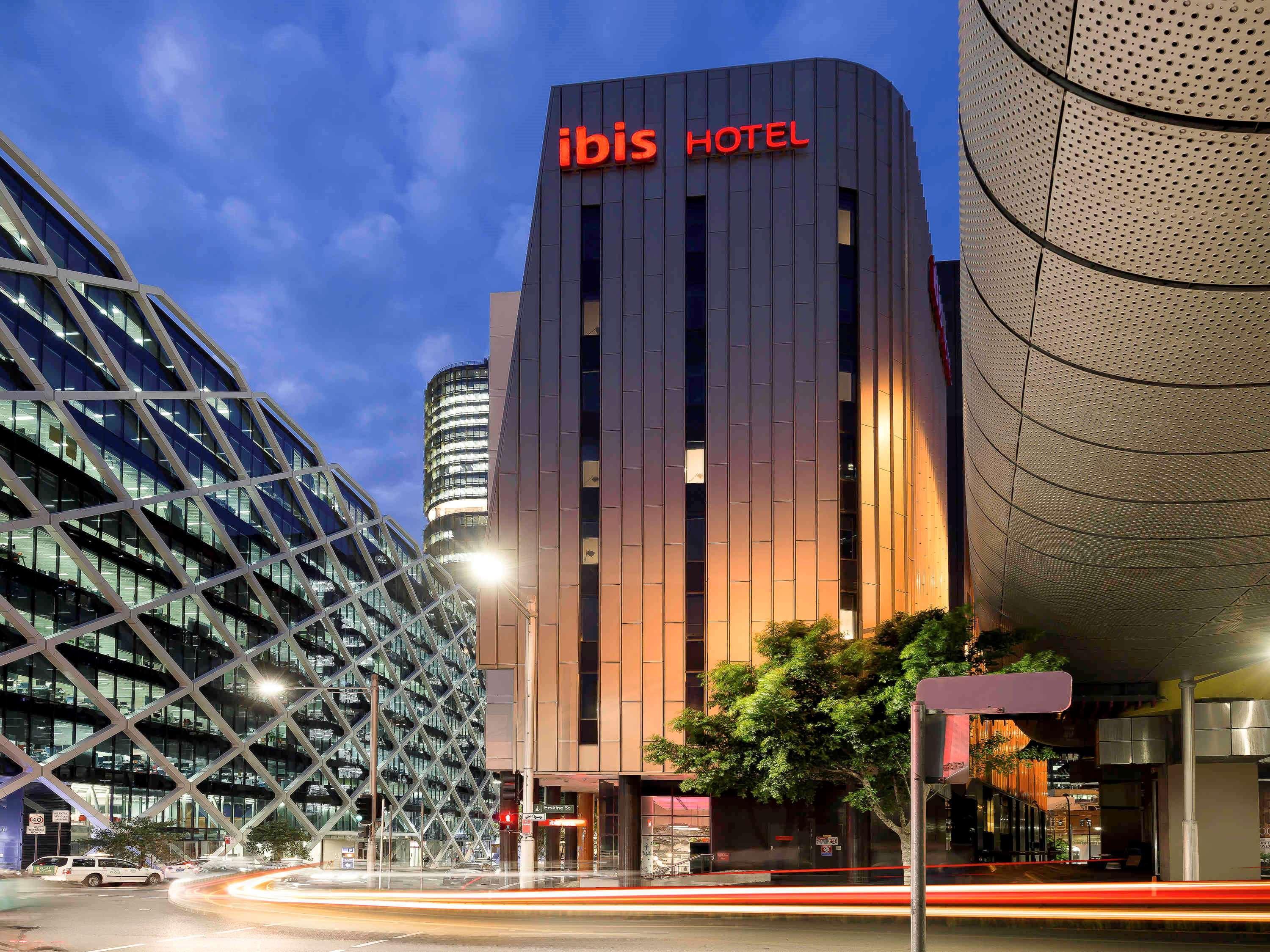 Отель Ibis Sydney Barangaroo Экстерьер фото