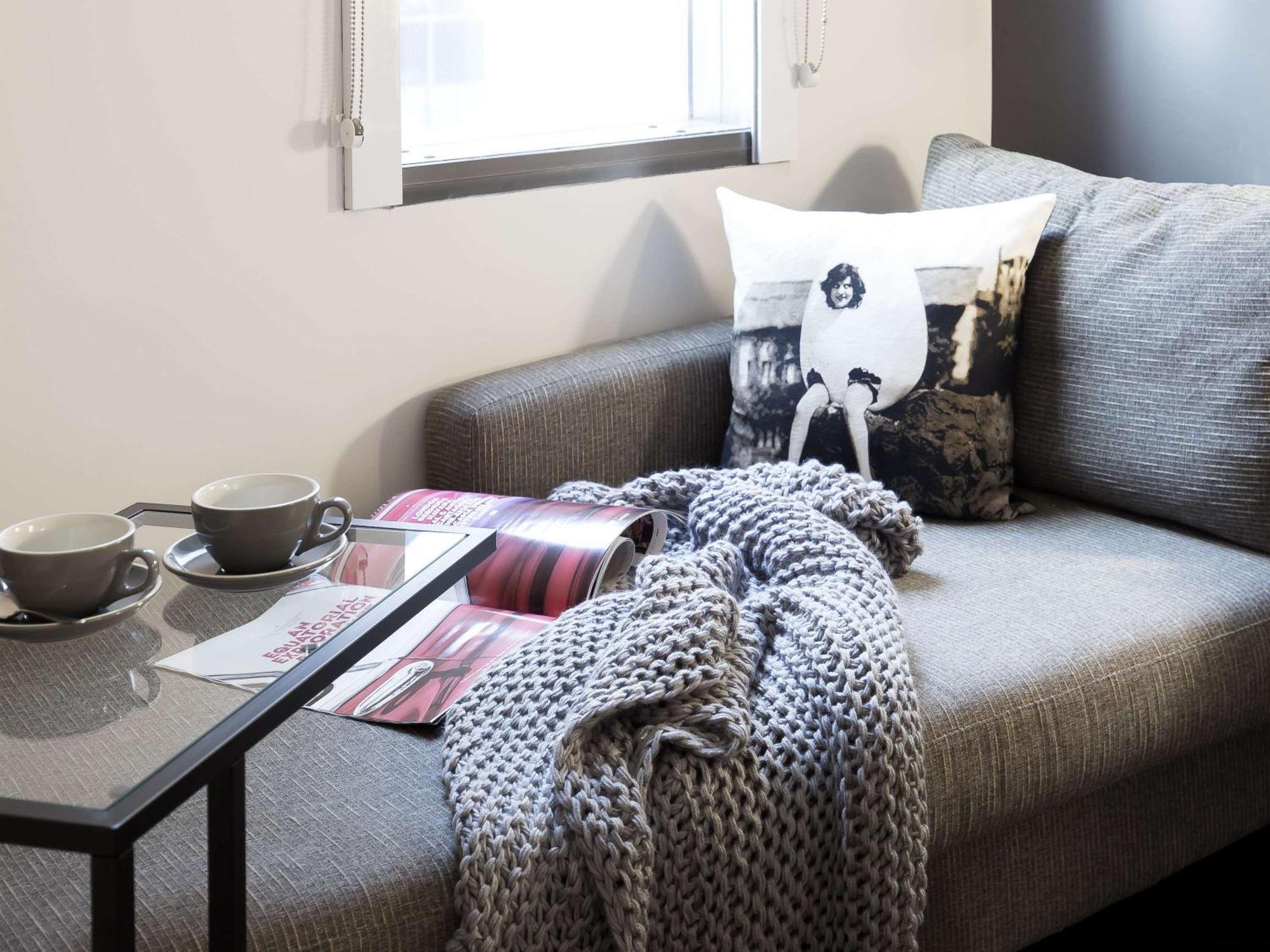 Отель Ibis Sydney Barangaroo Экстерьер фото