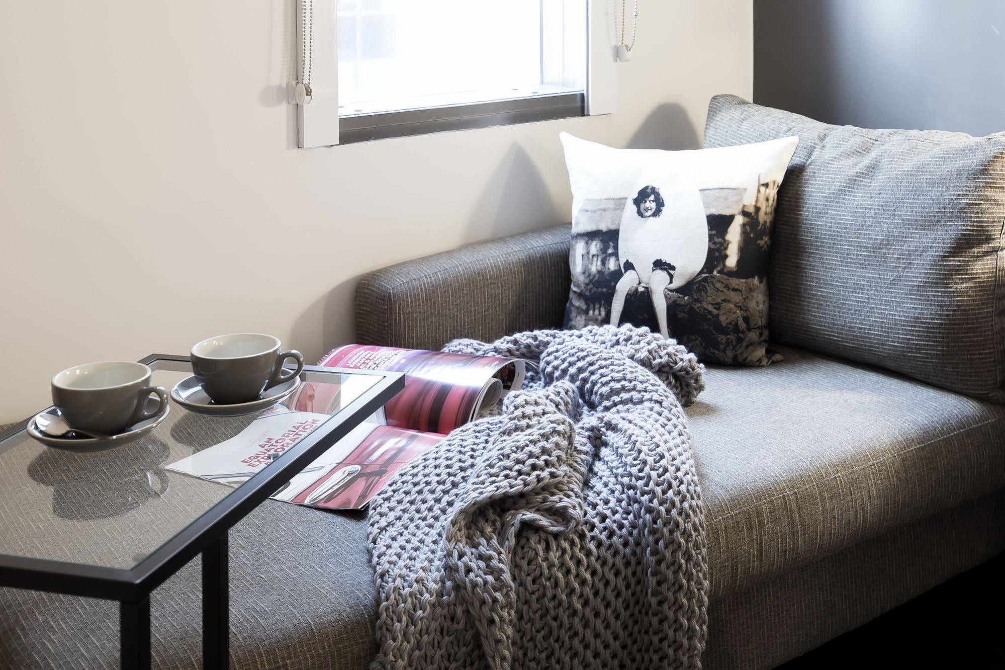 Отель Ibis Sydney Barangaroo Экстерьер фото